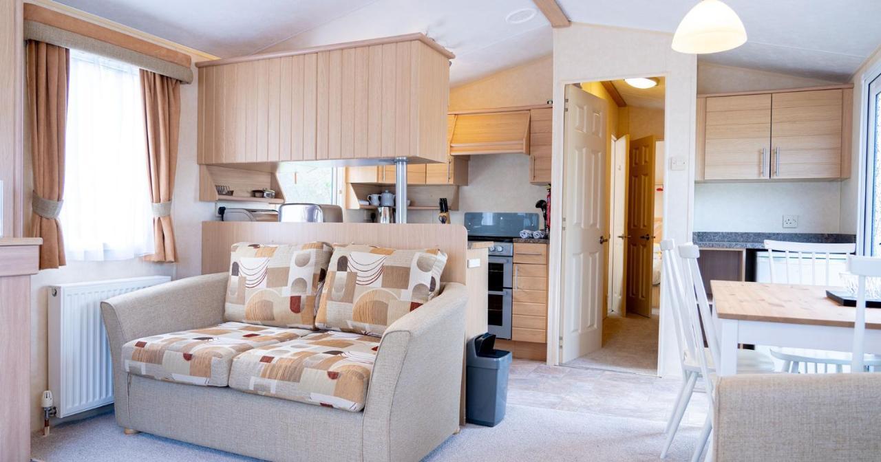 Newby Bridge Country Caravan Park Экстерьер фото