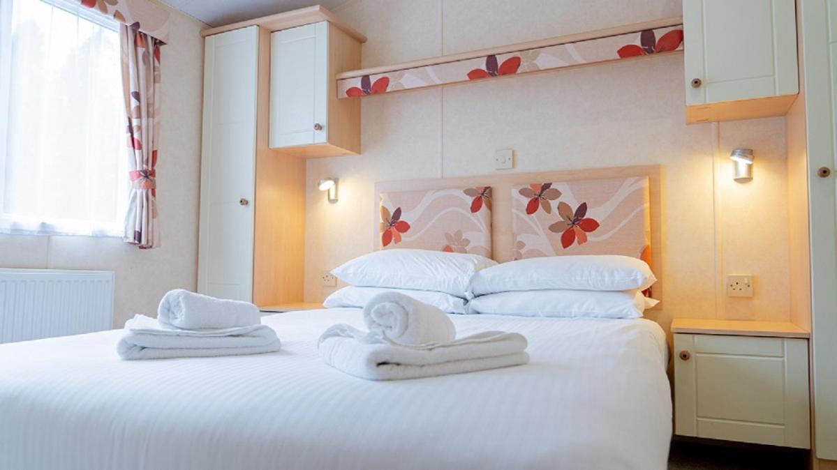Newby Bridge Country Caravan Park Экстерьер фото